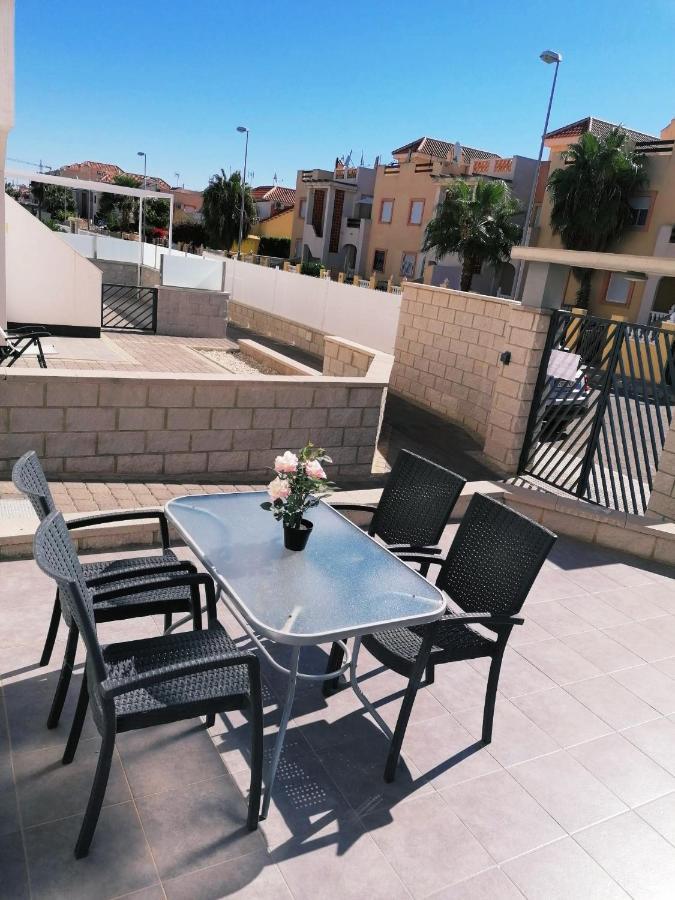 Bright Bungalow Oasis Beach La Zenia Orihuela Kültér fotó